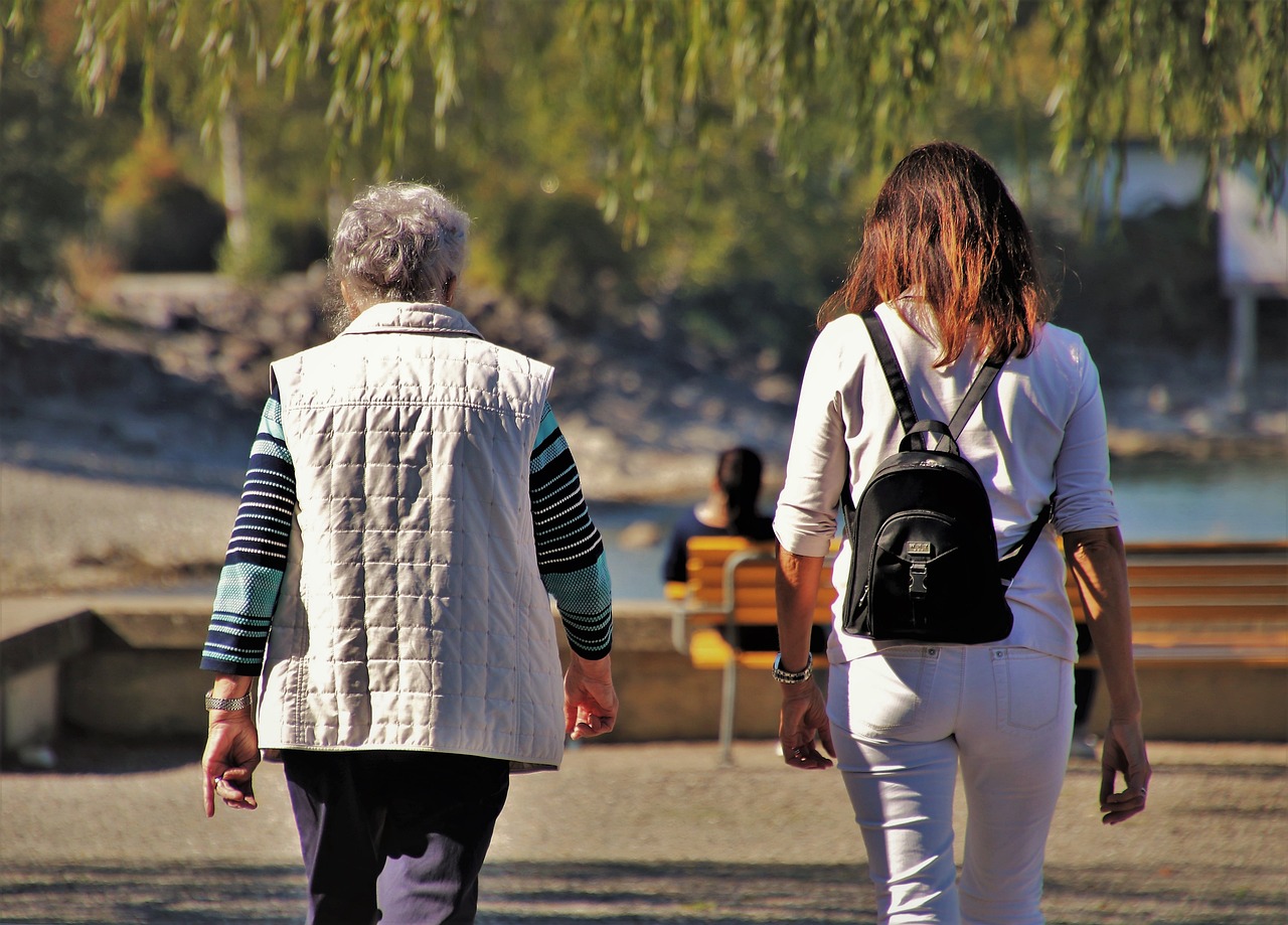 Asnet propone una camminata dolce per Over 60 nel lungomare Poetto di Quartu