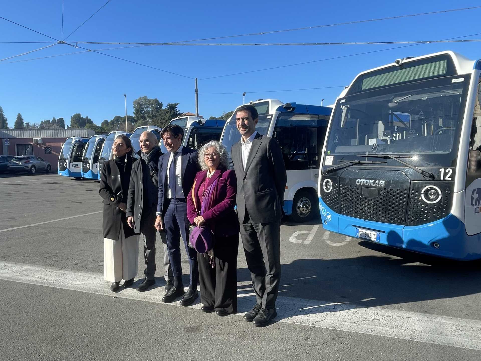 CTM presenta 45 nuovi mezzi elettrici e annuncia il servizio notturno a Capodanno