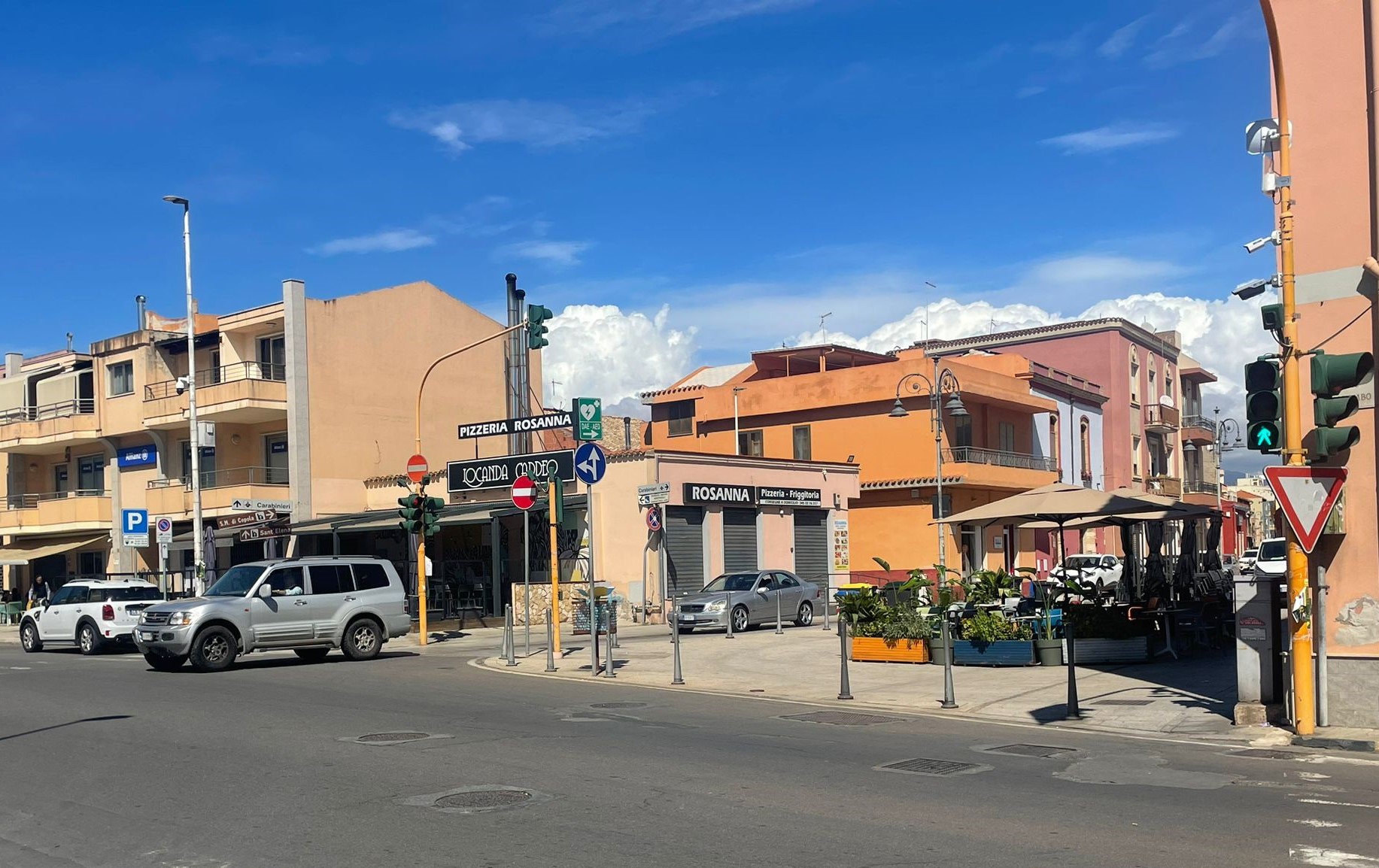 In via sperimentale da oggi cambia il ciclo semaforico di piazza Santa Maria