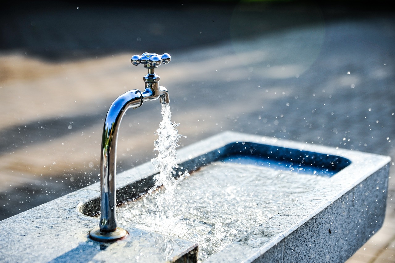 Dopo decenni di attesa per gli abitanti di S'Ecca S'Arrideli finalmente c'è l'acqua potabile