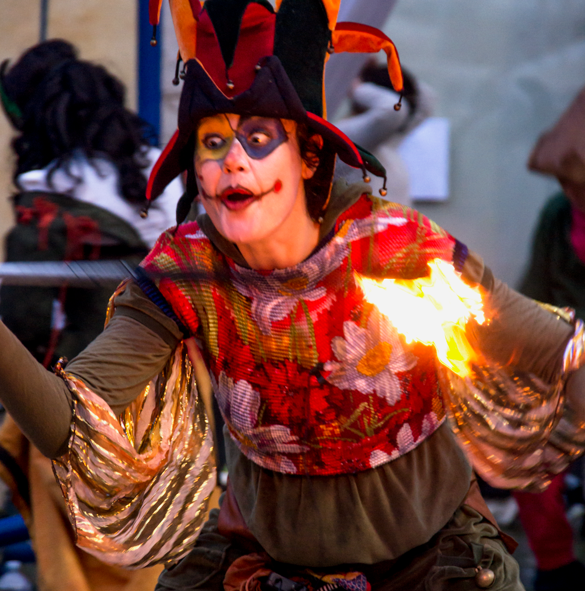 Venerdì 28 febbraio in piazza IV Novembre festa di Carnevale con 'Matte Maschere Maccus' 